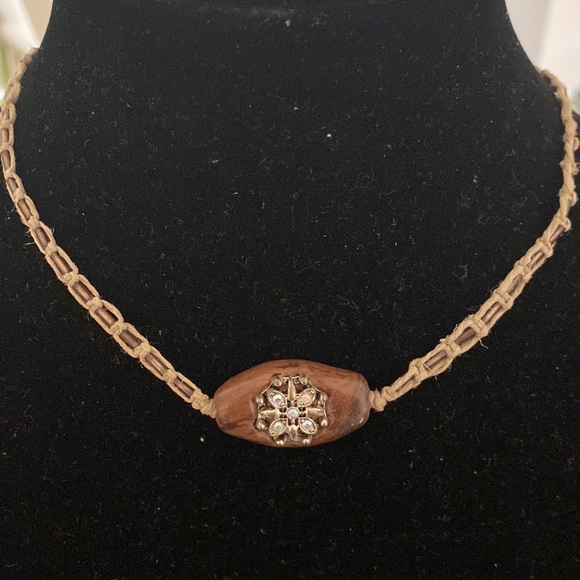 NWOT.  Local Artisan unique design necklace. - Picture 1 of 5